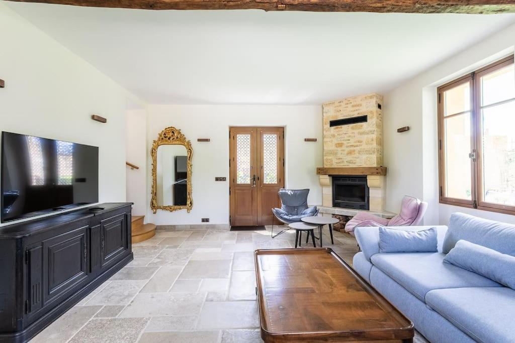 Guardian House Of Chateau Monteil With Heated Pool And Jacuzzi Villa Calviac-en-Perigord Exterior photo